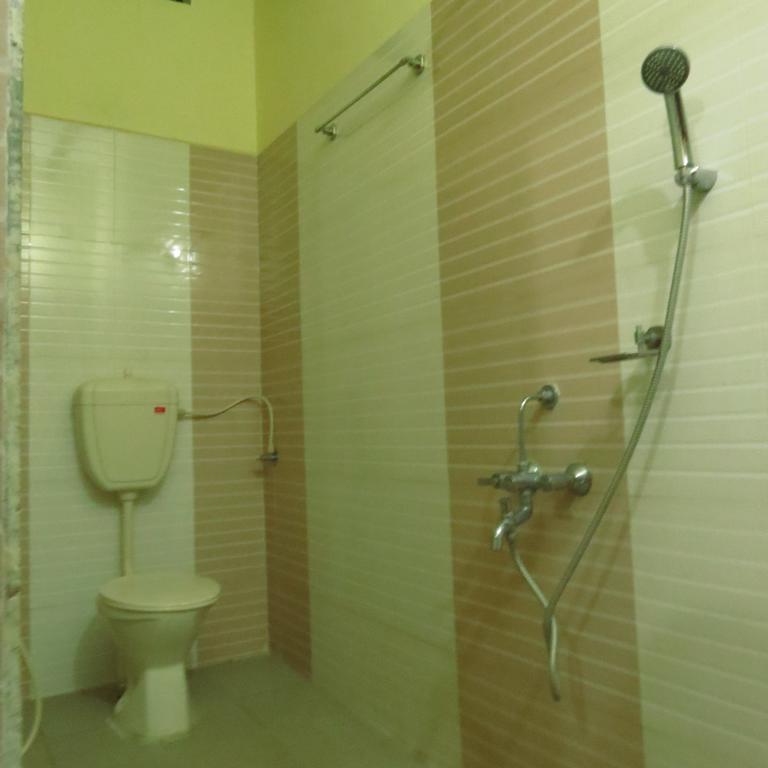 Manju Guest House Хампи Экстерьер фото