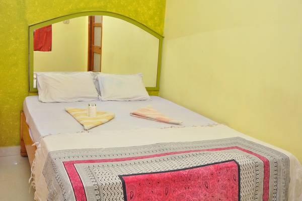 Manju Guest House Хампи Экстерьер фото